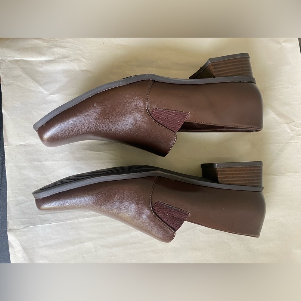 Trotters ash loafers in fudge - Picture 5 of 8